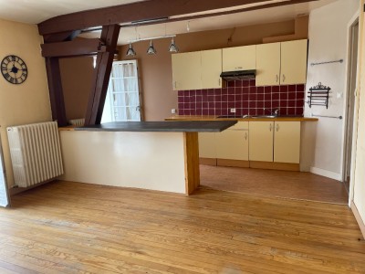 APPARTEMENT T3 A VENDRE - ROZAY EN BRIE - 58 m2 - 160000 €