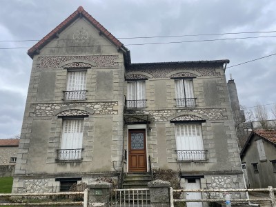 MAISON A VENDRE - ROZAY EN BRIE - 151 m2 - 188000 €