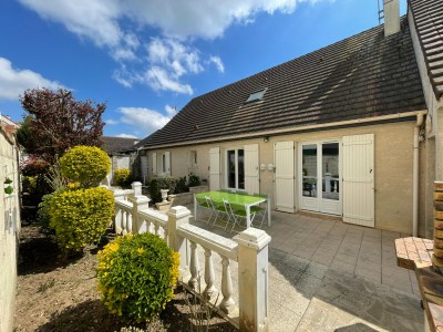 maison traditionnelle A VENDRE - MORMANT - 152.15 m2 - 338000 €