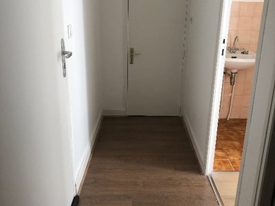 APPARTEMENT T2 A LOUER - CHAUMES EN BRIE - 28 m2 - 550 € charges comprises par mois
