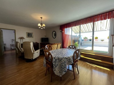 APPARTEMENT T4 A VENDRE - PROVINS - 81.5 m2 - 142000 €
