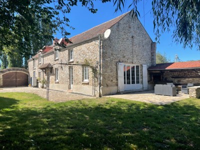 BRIARDE A VENDRE - ROZAY EN BRIE - 195 m2 - 385000 €