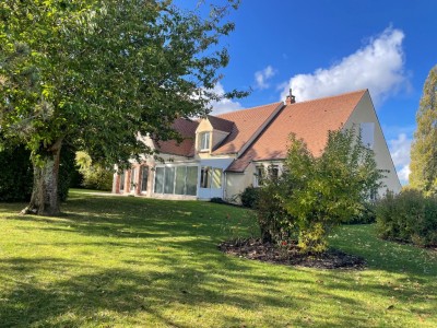 MAISON A VENDRE - BANNOST VILLEGAGNON - 293 m2 - 446000 €