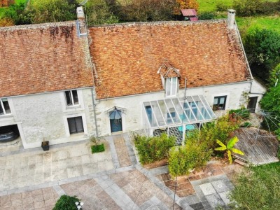 MAISON A VENDRE - CUCHARMOY - 237 m2 - 387000€