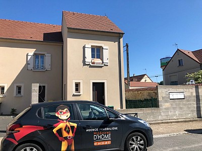 MAISON A LOUER - FONTENAY TRESIGNY - 55.17 m2 - 945€ charges comprises par mois