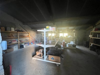 B�timents A VENDRE - JOUY LE CHATEL - 300 m2 - 350�000�&euro;