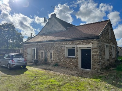 Corps de ferme - LE PLESSIS FEU AUSSOUX - 170 m2 - VENDU
