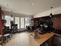 FONDS DE COMMERCE A CEDER - BEAUTE - ESTHETIQUE - COIFFURE - TOUQUIN - 33.14 m2 - 70 000 &euro;