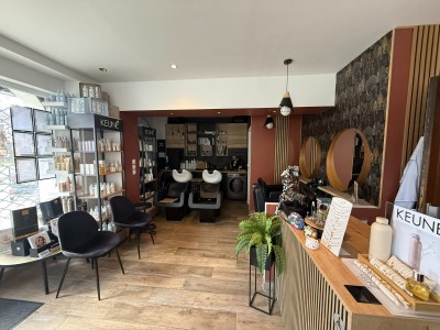 FONDS DE COMMERCE A CEDER - BEAUTE - ESTHETIQUE - COIFFURE - TOUQUIN - 33.14 m2 - 70 000 €