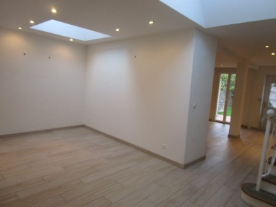 MAISON A LOUER - COURPALAY - 109.06 m2 - 1 280 € charges comprises par mois
