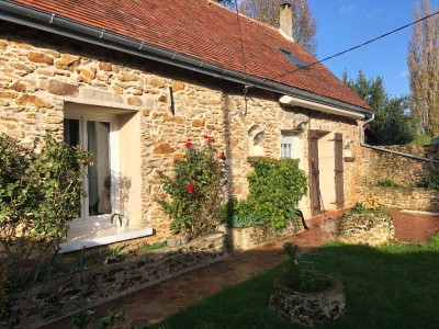 MAISON A LOUER - COURPALAY - 109.06 m2 - 1 280 € charges comprises par mois