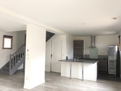 MAISON A LOUER - LA FERTE GAUCHER - 89.85 m2 - 860 € charges comprises par mois