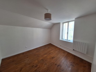 MAISON A LOUER - RAMPILLON - 73.81 m2 - 900€ charges comprises par mois