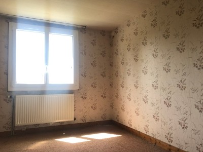 MAISON A LOUER - ST BRICE - 88.82 m2 - 980€ charges comprises par mois