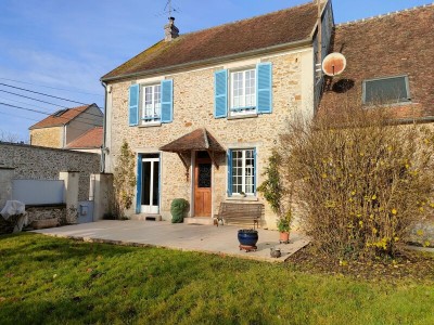 MAISON A VENDRE - BERNAY VILBERT - 144 m2 - 378 000 €