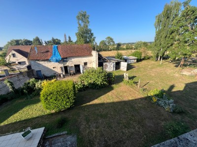 MAISON A VENDRE - BETON BAZOCHES HAMEAU DE FORTAIL - 158 m2 - 199000€