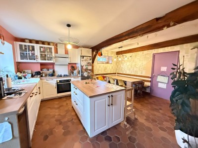 Maison Briarde A VENDRE - BETON BAZOCHES - 150 m2 - 229 000 €