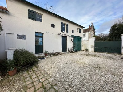 MAISON A VENDRE - JOUY SUR MORIN - 214 m2 - 468000€