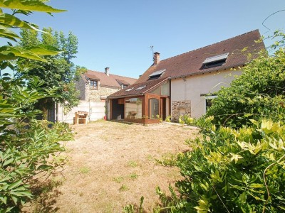 Maison Briarde A VENDRE - COURPALAY - 110 m2 - 259000€