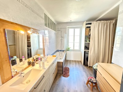 Maison briarde avec piscine A VENDRE - COURPALAY - 176 m2 - 379 000 &euro;