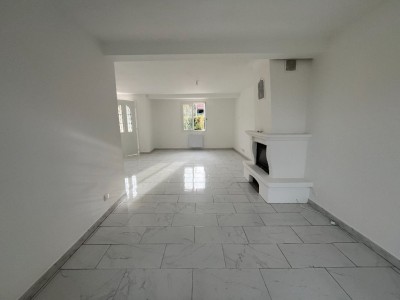 MAISON A VENDRE - DONNEMARIE DONTILLY - 104 m2 - 235 000 €