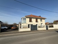 Maison divisée en deux logements loué A VENDRE - FAREMOUTIERS - 130 m2 - 243 000 €