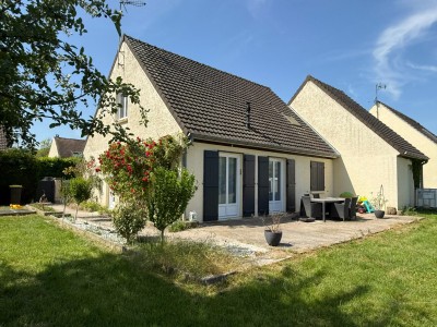 Maison traditionnelle A VENDRE - FONTAINS - 108 m2 - 253 000 &euro;