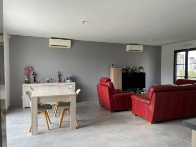 maison traditionnelle A VENDRE - FONTENAY TRESIGNY - 130 m2 - 399 000 €