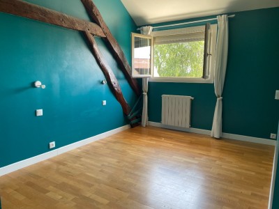 MAISON A VENDRE - JOUY LE CHATEL - 138 m2 - 291000 €