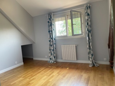 MAISON A VENDRE - JOUY LE CHATEL - 138 m2 - 291000 €