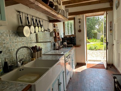 MAISON - JOUY LE CHATEL - 250 m2 - VENDU