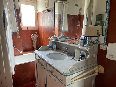 MAISON - JOUY LE CHATEL - 250 m2 - VENDU