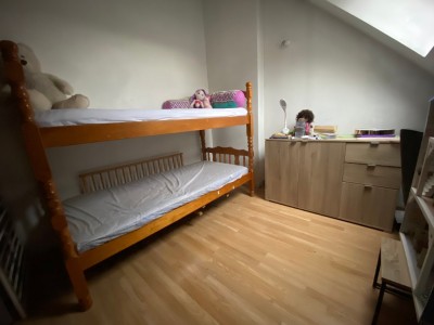 Boutique + appartartement A VENDRE - LA CROIX EN BRIE - 96 m2 - 162000€