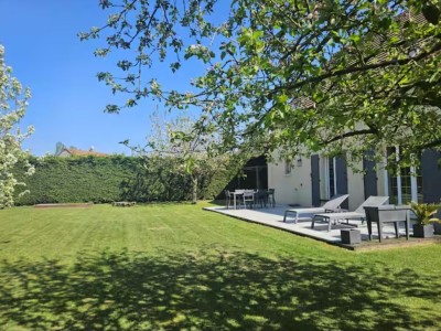 MAISON TRADITIONNELLE A VENDRE - LE PLESSIS FEU AUSSOUX - 158 m2 - 399000€