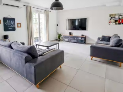 MAISON TRADITIONNELLE A VENDRE - LE PLESSIS FEU AUSSOUX - 158 m2 - 399000€