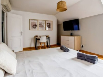 MAISON TRADITIONNELLE A VENDRE - LE PLESSIS FEU AUSSOUX - 158 m2 - 399000€