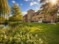 MAISON A VENDRE - LE PLESSIS FEU AUSSOUX - 300 m2 - 950 000 €