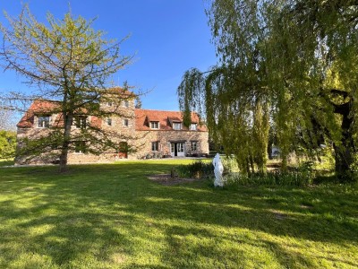 MAISON A VENDRE - LE PLESSIS FEU AUSSOUX - 300 m2 - 950 000 €