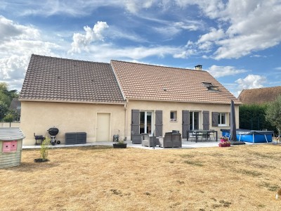 Maison Traditionnelle A VENDRE - LE PLESSIS FEU AUSSOUX - 110 m2 - 315 000 €