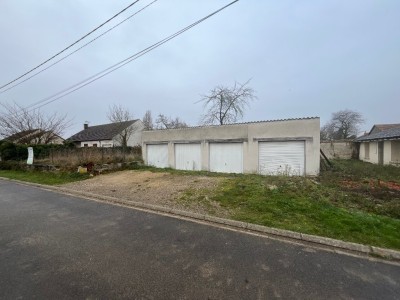 MAISON A VENDRE - MAISON ROUGE - 177.8 m2 - 252 000 €