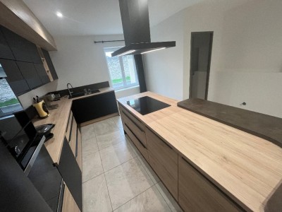 MAISON A VENDRE - MAISON ROUGE - 177.8 m2 - 252 000 €