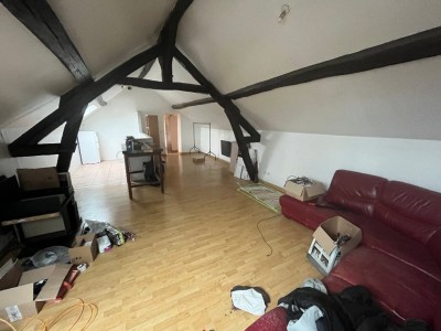 MAISON A VENDRE - MAISON ROUGE - 177.8 m2 - 252 000 €