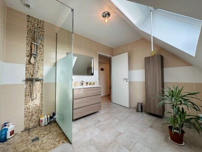 maison traditionnelle RT2012 - NESLES LA GILBERDE - 130 m2 - VENDU