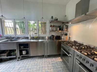 MAISON DE CHARME A VENDRE - ROZAY EN BRIE - 256 m2 - 685000 €