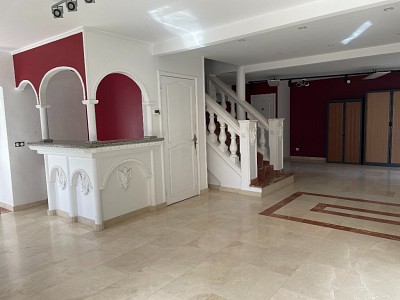MAISON A VENDRE - ROZAY EN BRIE - 200 m2 - 369000 €