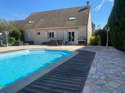 maison traditionnelle A VENDRE - ROZAY EN BRIE - 250 m2 - 459000 €