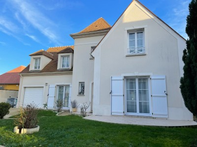 maison traditionnelle A VENDRE - TOURNAN EN BRIE - 220 m2 - 679000 €