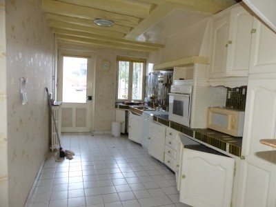 MAISON A VENDRE - ROZAY EN BRIE - 250 m2 - 250000 €