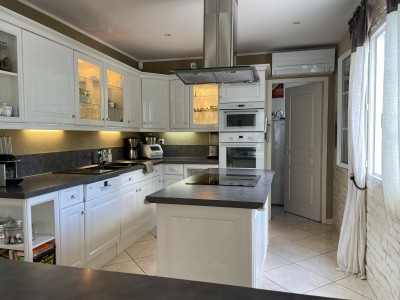 MAISON A VENDRE - ROZAY EN BRIE - 162 m2 - 465000 €