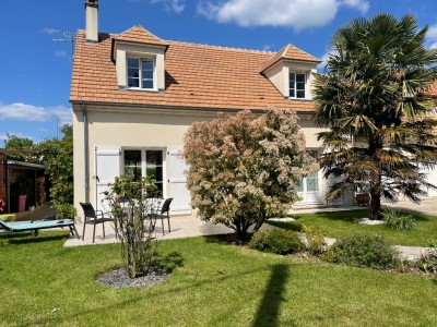 MAISON - ROZAY EN BRIE - 142 m2 - VENDU